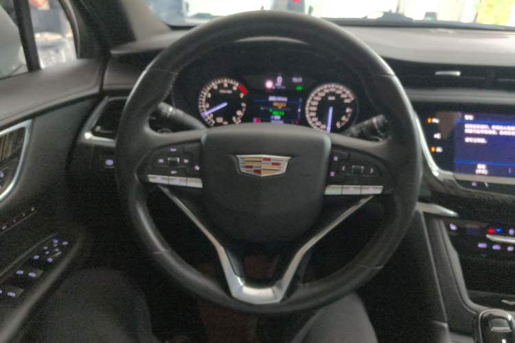 Used Cadillac XT6 2020 28T Six-Seater Luxury Version Steering Wheel