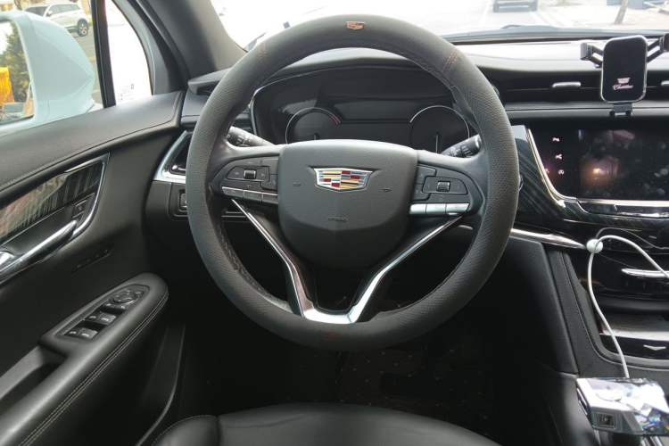 Used Cadillac XT6 2020 28T Six-Seater Luxury Version Steering Wheel