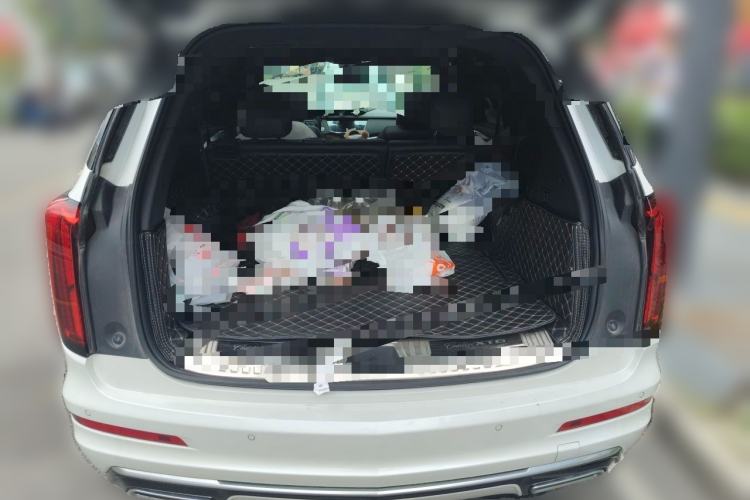 Used Cadillac XT6 2020 28T Seven-Seater Fashion Edition Trunk