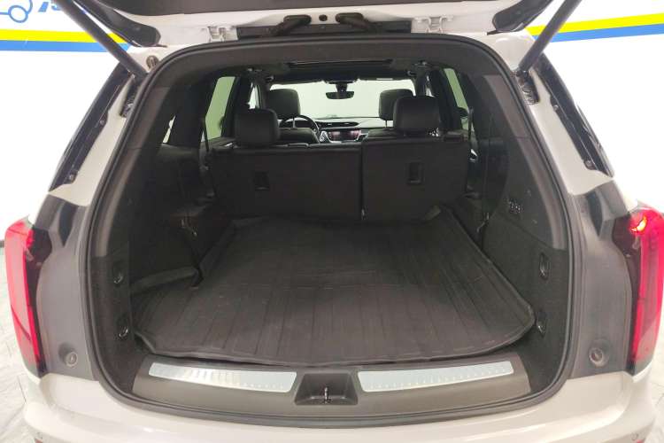 Used Cadillac XT6 2020 28T Seven-Seater Luxury Version Trunk
