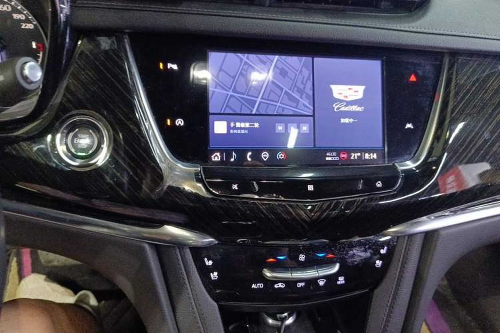 Used Cadillac XT6 2021 2.0T Six-Seater Four-Wheel-Drive Luxury Version Audio And AC Panel