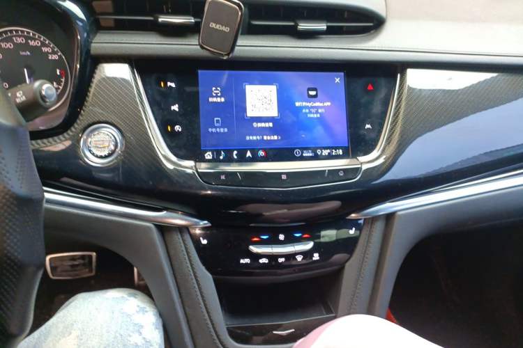 Used Cadillac XT6 2021 28T Six-Seater Luxury Sporty Enjoy-the-Comfort Safety Edition Audio And AC Panel
