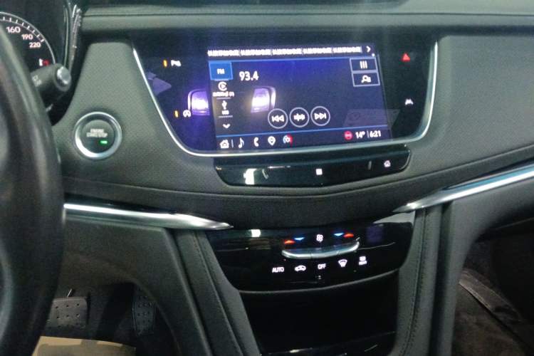 Used Cadillac XT6 2021 28T Seven-Seater Fashion Edition Audio And AC Panel