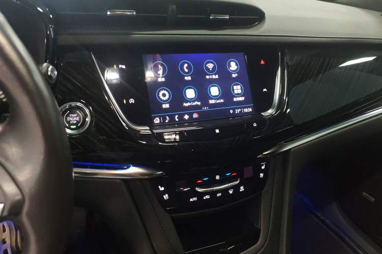 Used Cadillac XT6 2021 2.0T Six-Seater Four-Wheel-Drive Luxury Version Audio And AC Panel