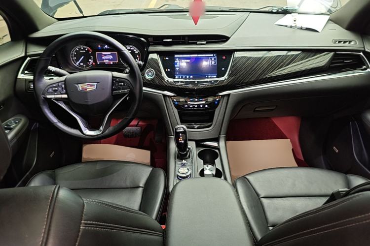 Used Cadillac XT6 2021 2.0T 7-Seater Four-Wheel Drive Luxury Version Center Console