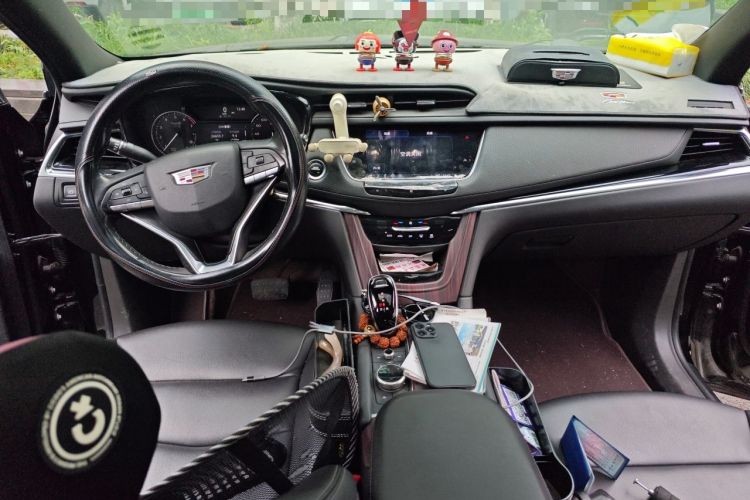 Used Cadillac XT6 2021 28T Seven-Seater Fashion Edition Center Console