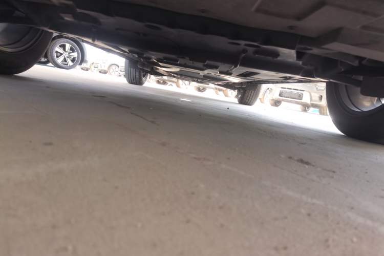 Used Cadillac XT6 2021 2.0T 6-Seater Two-Wheel Drive Luxury Version Chassis Front