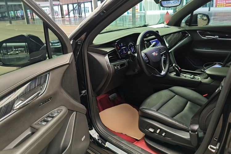 Used Cadillac XT6 2021 2.0T 7-Seater Four-Wheel Drive Luxury Version Driver Seat