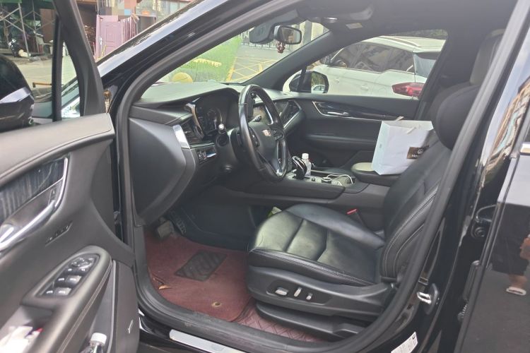 Used Cadillac XT6 2021 2.0T 7-Seater Four-Wheel Drive Luxury Version Driver Seat