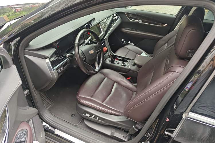Used Cadillac XT6 2021 2.0T Six-Seater Four-Wheel-Drive Luxury Version Driver Seat