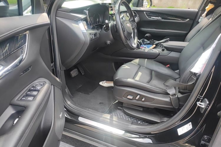 Used Cadillac XT6 2021 Revised Version 2.0T 6-Seater Four-Wheel Drive Premium Edition Driver Seat