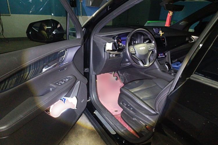 Used Cadillac XT6 2021 2.0T 7-Seater Four-Wheel Drive Luxury Version Driver Seat