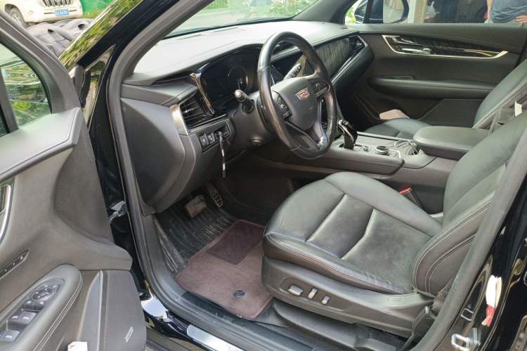 Used Cadillac XT6 2021 2.0T Six-Seater Four-Wheel-Drive Luxury Version Driver Seat