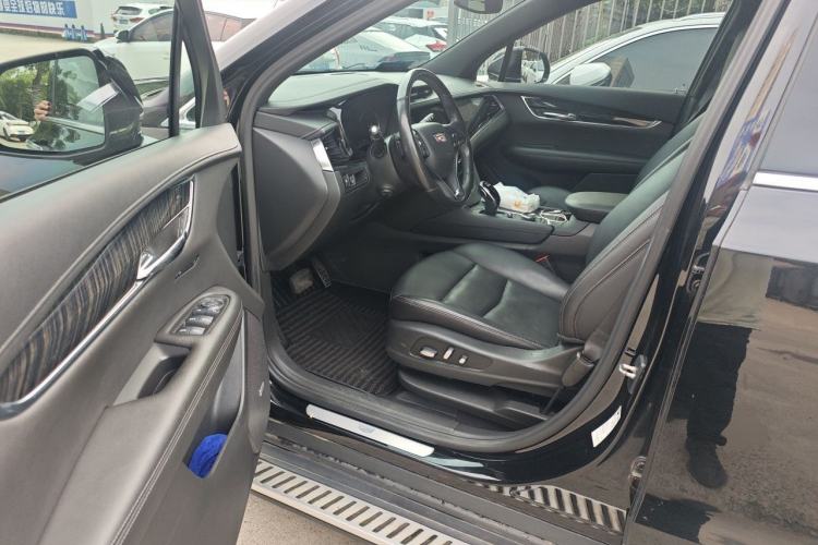 Used Cadillac XT6 2021 28T Six-Seater Four-Wheel-Drive Luxury Version Driver Seat