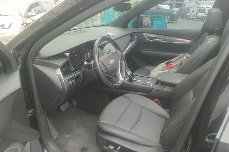 Used Cadillac XT6 2021 28T Six-Seater Fashion Edition Driver Seat