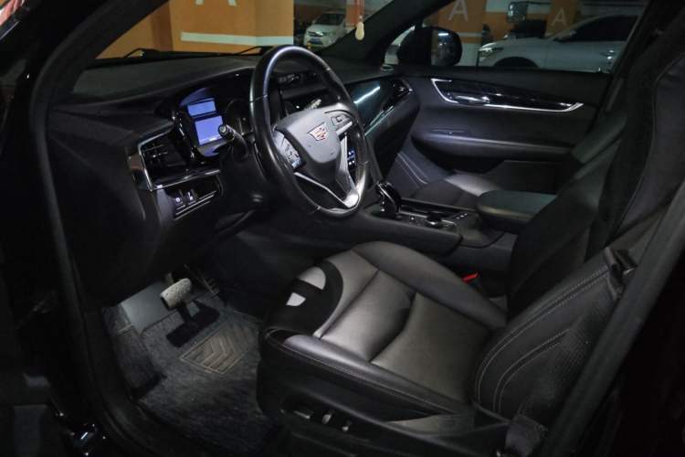 Used Cadillac XT6 2021 2.0T 6-Seater Two-Wheel Drive Luxury Version Driver Seat