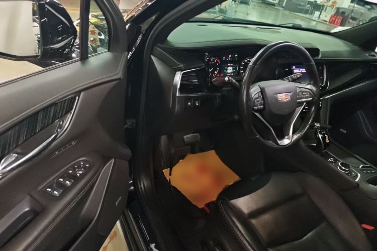 Used Cadillac XT6 2021 28T Six-Seater Four-Wheel-Drive Luxury Version Driver Seat