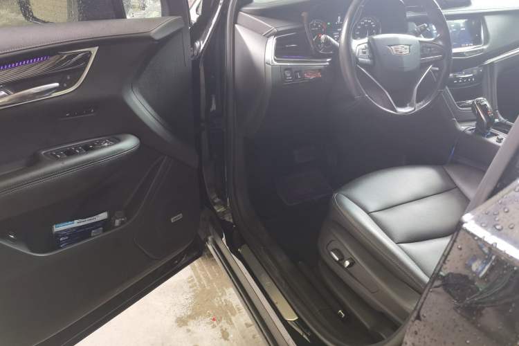 Used Cadillac XT6 2021 2.0T Seven-Seater Four-Wheel Drive Luxury Version Driver Seat
