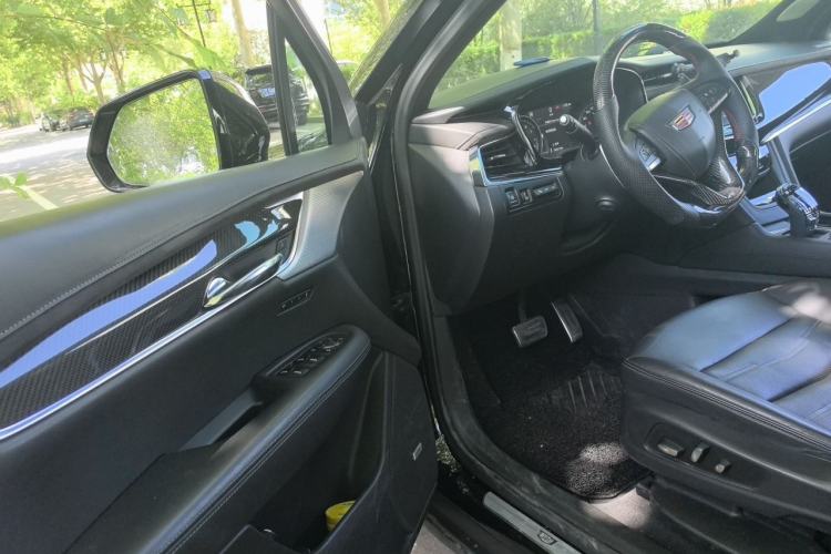 Used Cadillac XT6 2021 28T Six-Seater Four-Wheel-Drive Platinum Sport Edition Driver Seat