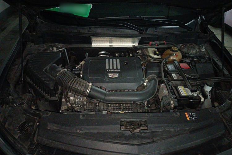 Used Cadillac XT6 2021 2.0T 7-Seater Four-Wheel Drive Luxury Version Engine Bay
