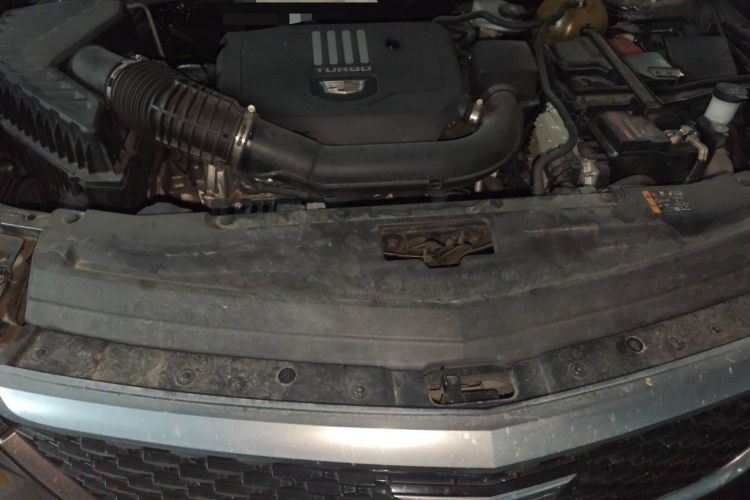 Used Cadillac XT6 2021 2.0T 7-Seater Two-Wheel-Drive Luxury Version Engine Bay