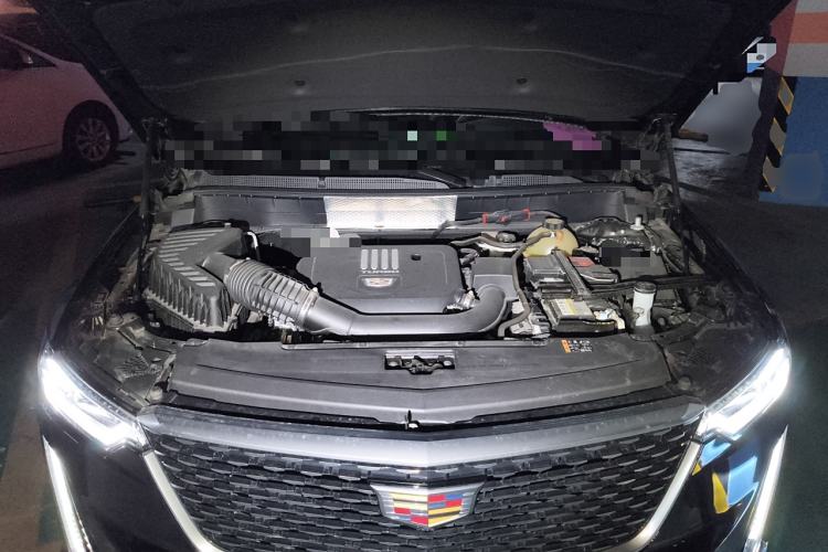 Used Cadillac XT6 2021 2.0T 6-Seater Two-Wheel Drive Luxury Version Engine Bay