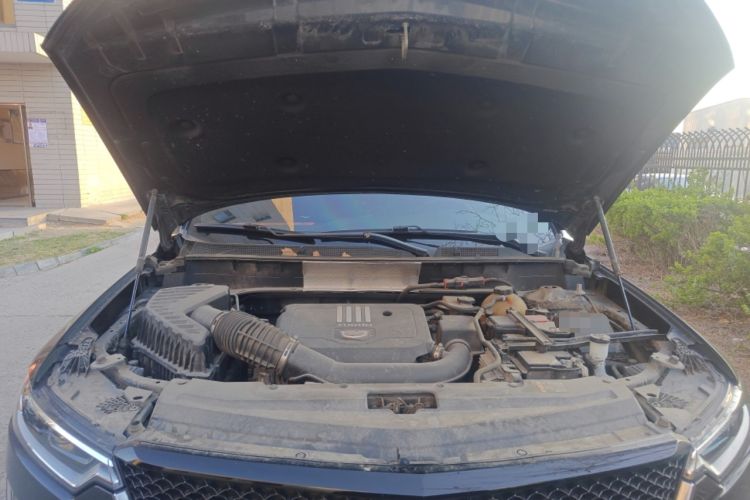 Used Cadillac XT6 2021 Revised Version 2.0T 6-Seater Four-Wheel Drive Premium Edition Engine Bay