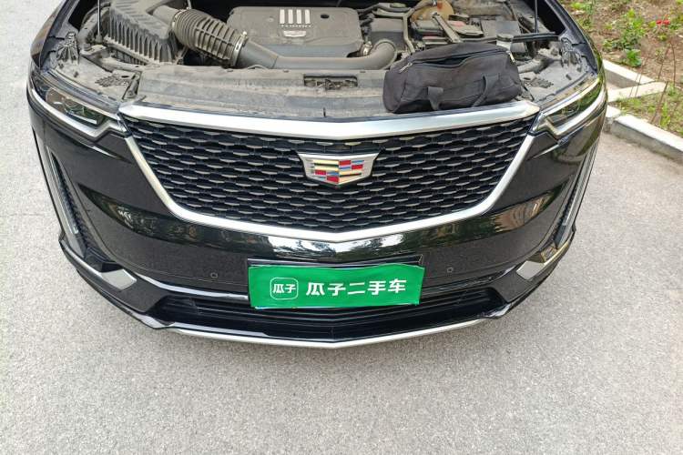 Used Cadillac XT6 2021 2.0T Six-Seater Four-Wheel-Drive Luxury Version Engine Bay