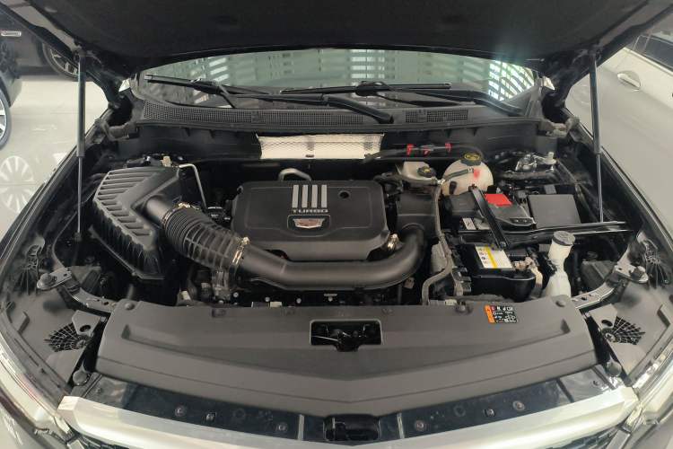 Used Cadillac XT6 2021 2.0T 7-Seater Four-Wheel Drive Luxury Version Engine Bay