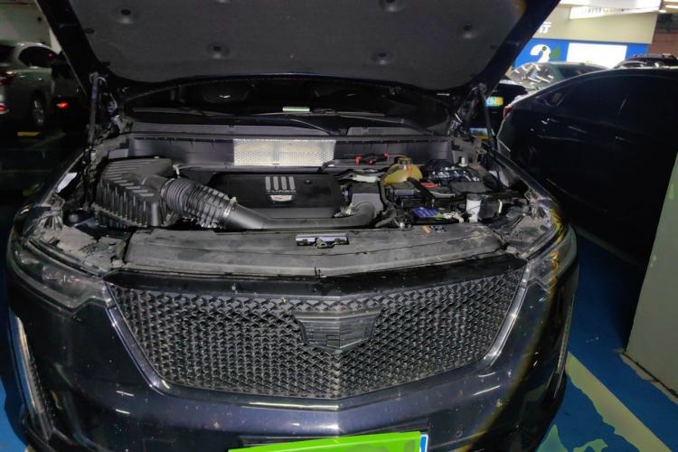 Used Cadillac XT6 2021 2.0T 7-Seater Two-Wheel-Drive Luxury Version Engine Bay