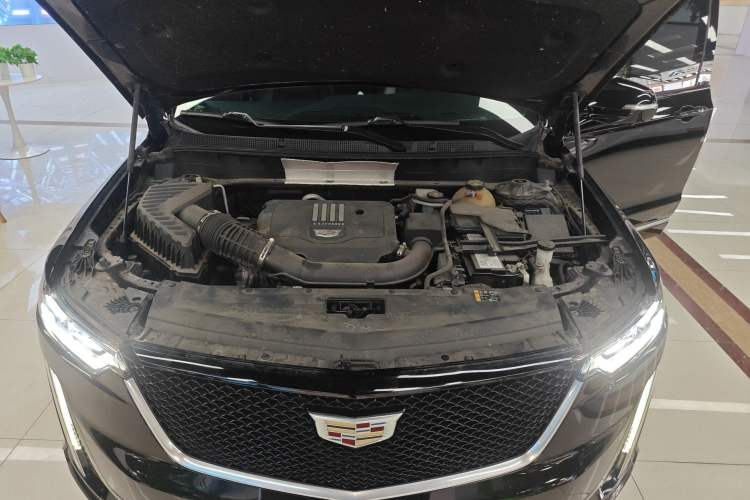Used Cadillac XT6 2021 28T Six-Seater Luxury Sporty Enjoy-the-Comfort Safety Edition Engine Bay