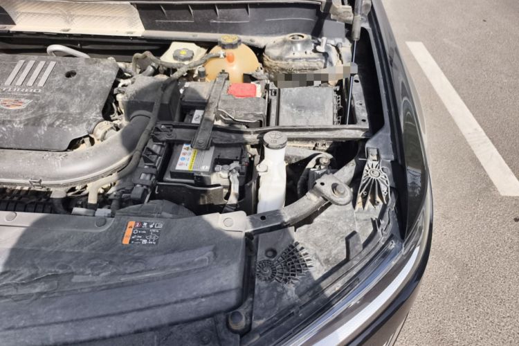 Used Cadillac XT6 2021 28T Six-Seater Luxury Version Engine Bay Left