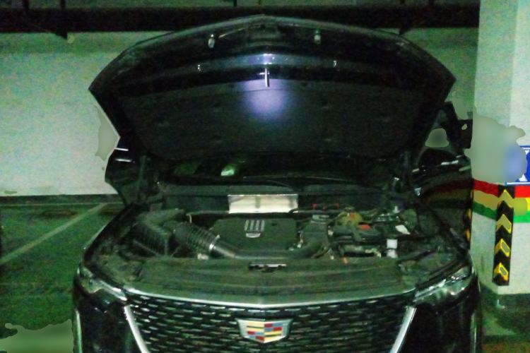 Used Cadillac XT6 2021 2.0T Seven-Seater Four-Wheel Drive Luxury Version Engine Bay