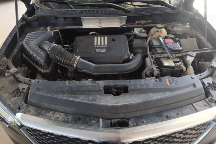 Used Cadillac XT6 2021 2.0T 6-Seater Two-Wheel Drive Luxury Version Engine Bay