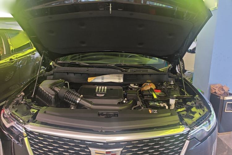 Used Cadillac XT6 2021 28T Six-Seater Fashion Edition Engine Bay