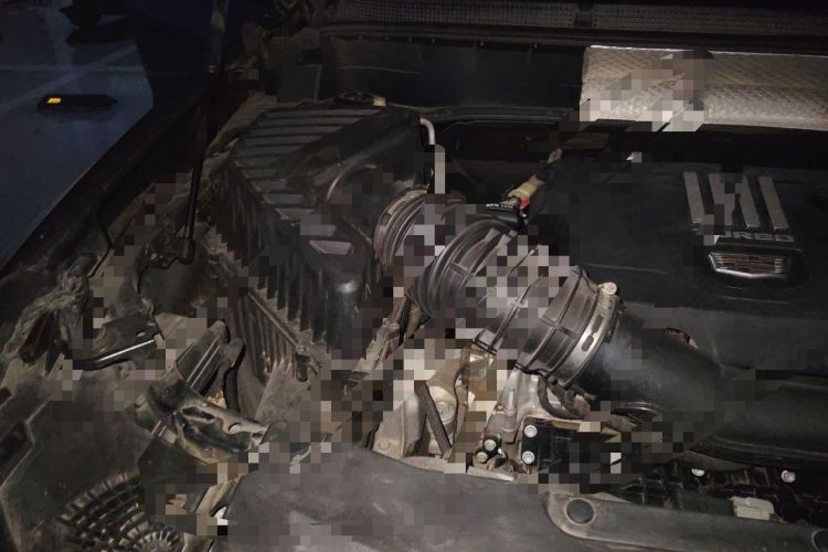 Used Cadillac XT6 2021 2.0T 7-Seater Four-Wheel Drive Luxury Version Engine Bay Right