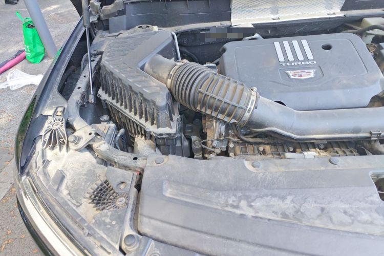 Used Cadillac XT6 2021 28T Six-Seater Four-Wheel-Drive Luxury Version Engine Bay Right