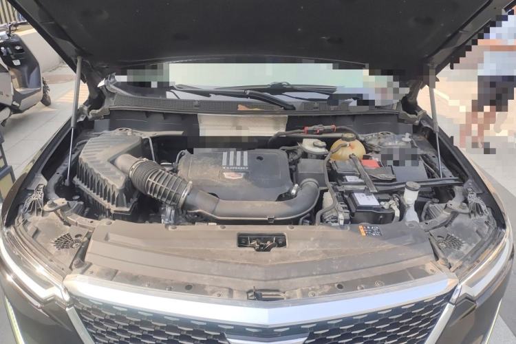 Used Cadillac XT6 2021 2.0T 6-Seater Two-Wheel Drive Luxury Version Engine Bay