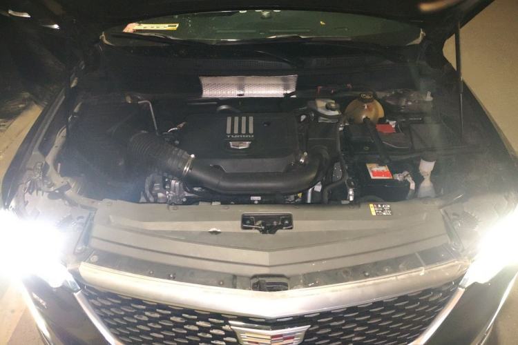 Used Cadillac XT6 2021 2.0T Seven-Seater Four-Wheel Drive Luxury Version Engine Bay