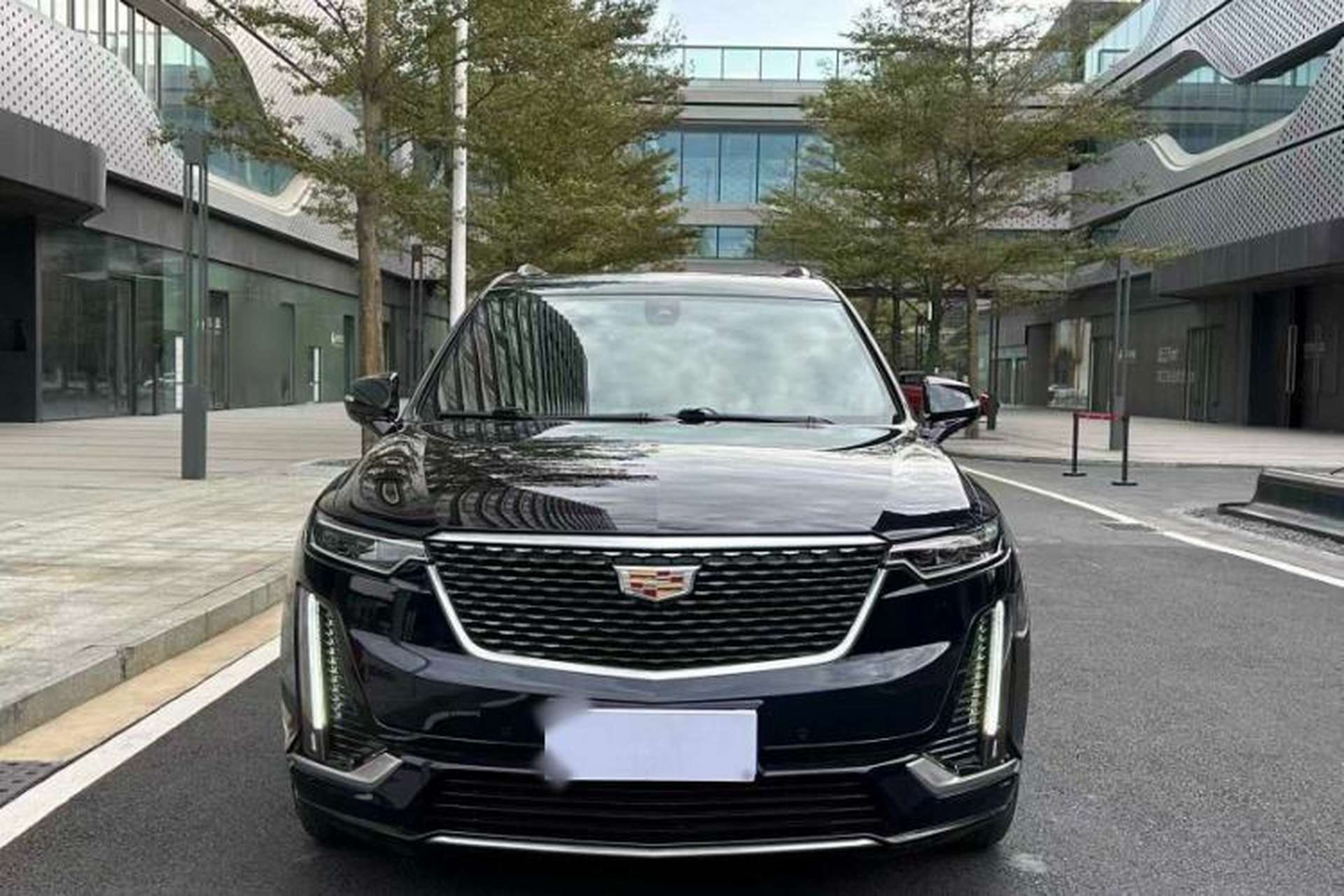 Used Cadillac XT6 2021 2.0T 6-Seater Two-Wheel Drive Luxury Version Exterior 9