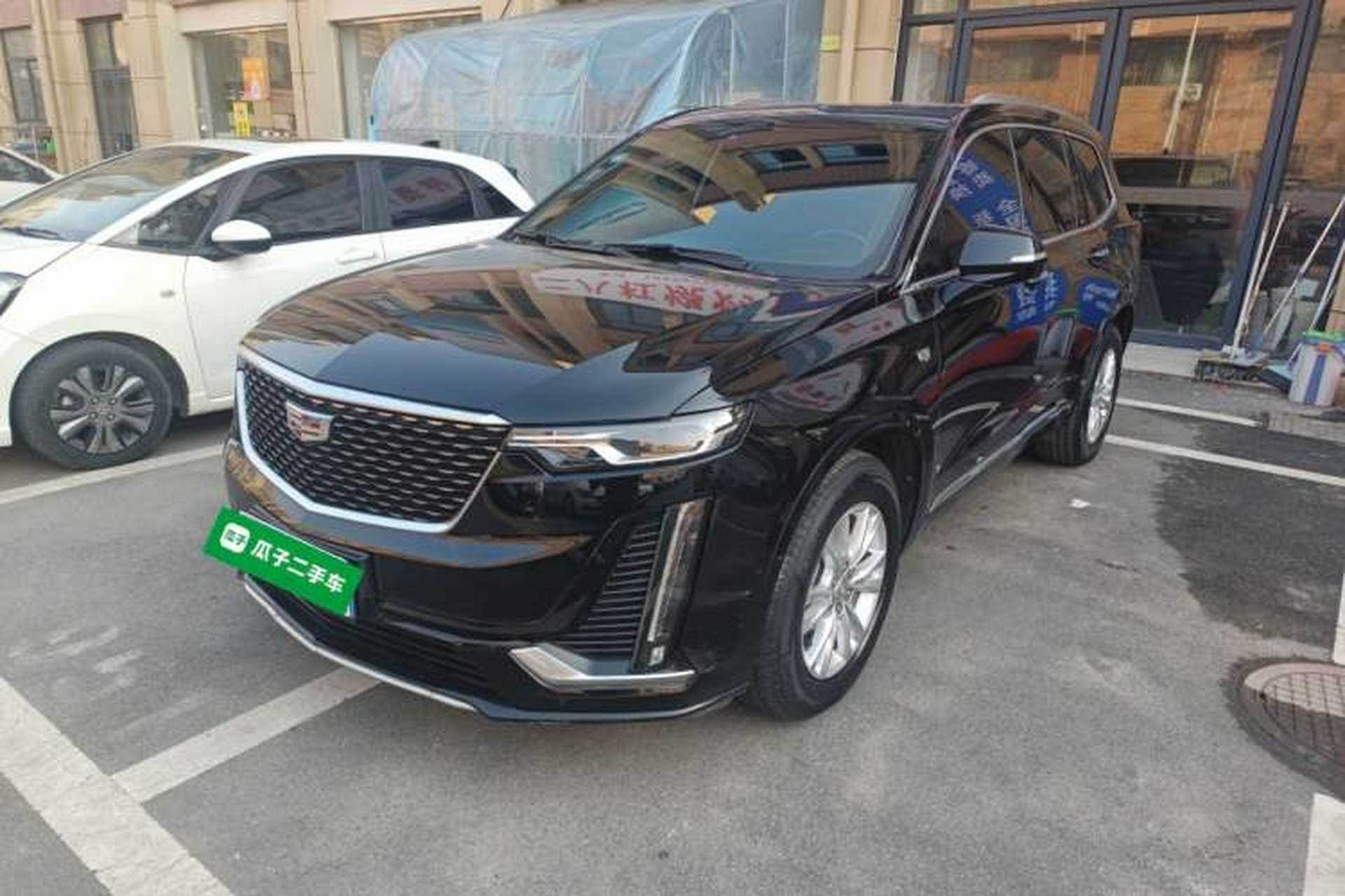Used Cadillac XT6 2021 28T Six-Seater Fashion Edition Front Left 45 Deg