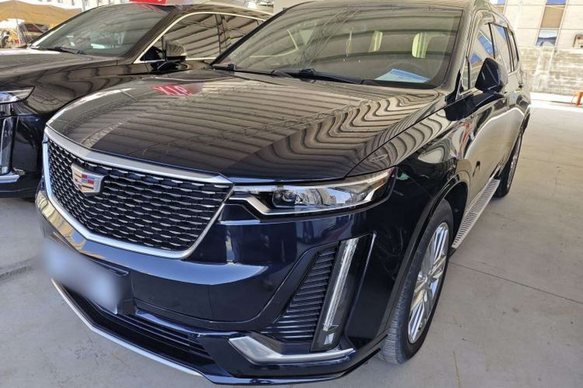 Used Cadillac XT6 2021 2.0T 7-Seater Four-Wheel Drive Luxury Version Front Left 45 Deg