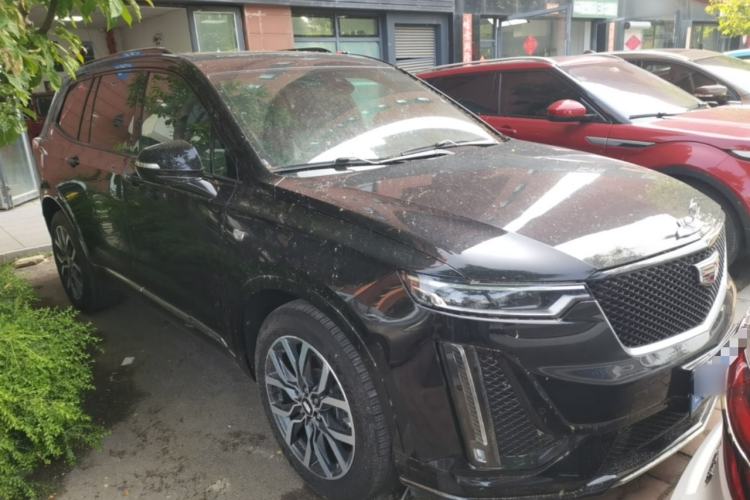 Used Cadillac XT6 2021 Revised Version 2.0T 6-Seater Four-Wheel Drive Premium Edition Front Right 45 Deg