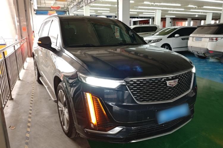 Used Cadillac XT6 2021 28T Six-Seater Four-Wheel-Drive Luxury Version Front Right 45 Deg