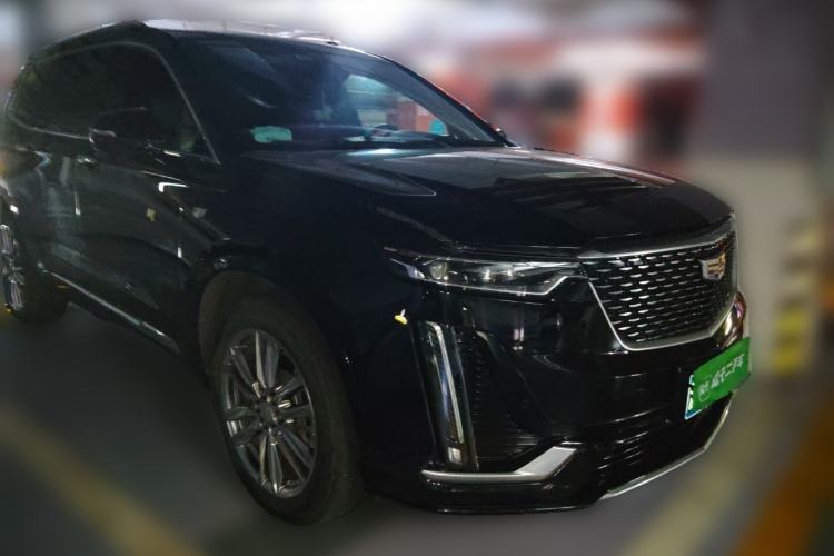 Used Cadillac XT6 2021 2.0T 7-Seater Four-Wheel Drive Luxury Version Front Right 45 Deg