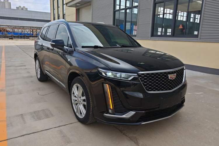 Used Cadillac XT6 2021 2.0T 6-Seater Two-Wheel Drive Luxury Version Front Right 45 Deg