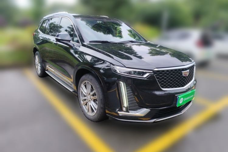 Used Cadillac XT6 2021 2.0T Six-Seater Four-Wheel-Drive Prestige Version Front Right 45 Deg
