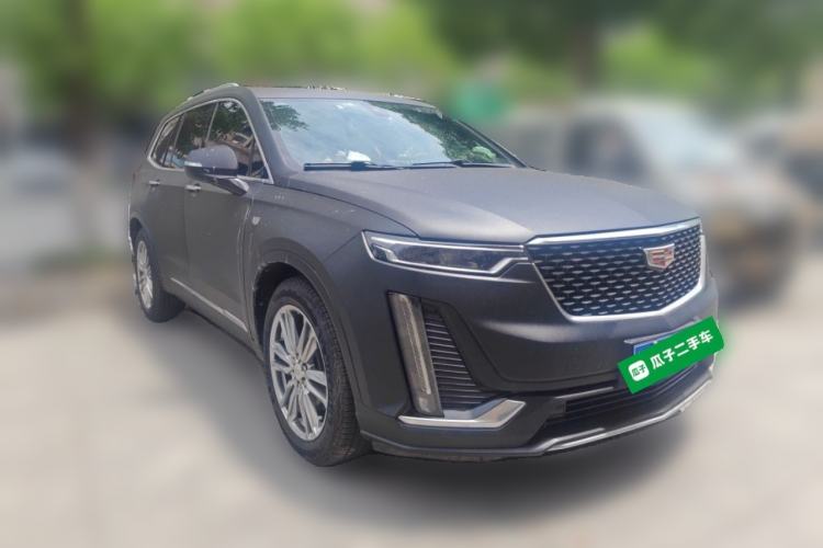 Used Cadillac XT6 2021 28T Six-Seater Luxury Version Front Right 45 Deg