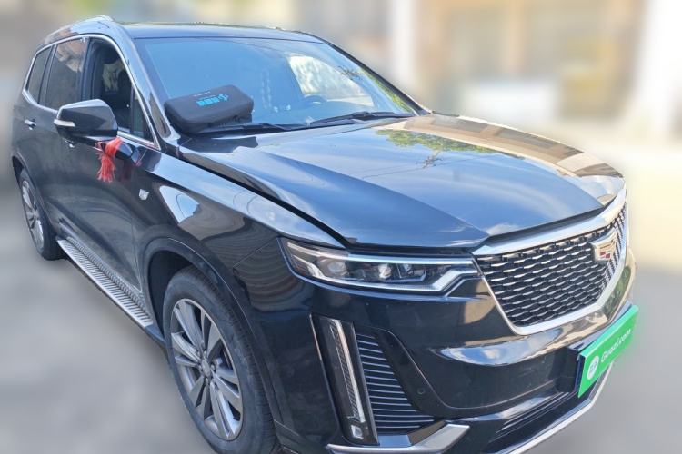 Used Cadillac XT6 2021 28T Seven-Seater Luxury Version Front Right 45 Deg