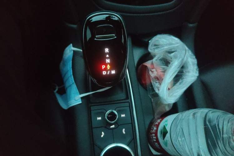 Used Cadillac XT6 2021 2.0T 7-Seater Four-Wheel Drive Luxury Version Gear Lever